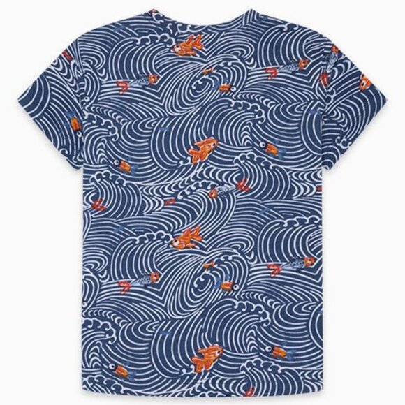 NWT blue fish print t-shirt with pocket - Picture 3 of 3